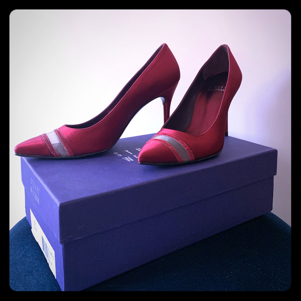 Stuart Weitzman Lyrics Ruby Satin Pump Size 5.5